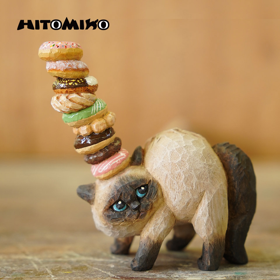 やんのかステップ木彫作品 超スイーツ乗せ ドーナツ【HITOMIKO（木村